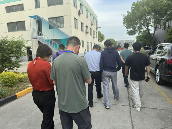 “飾”在當下“面”向未來 —— EB飾面材料場景應用及技術論壇圓滿落幕