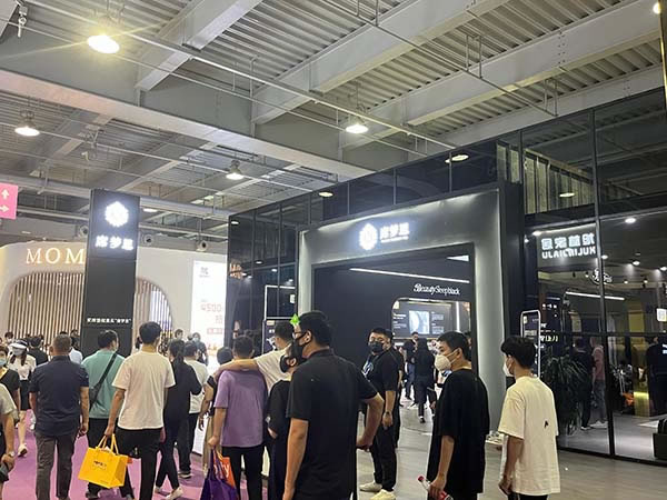 中國家具網(wǎng)
