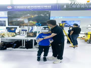 透明家裝又一大殺器！打扮家服貿會上亮相首款VR自學家裝游戲