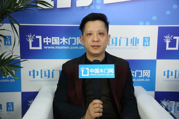 福滿多木門(mén)劉春