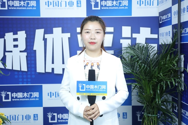 摯家木門呂芳靜